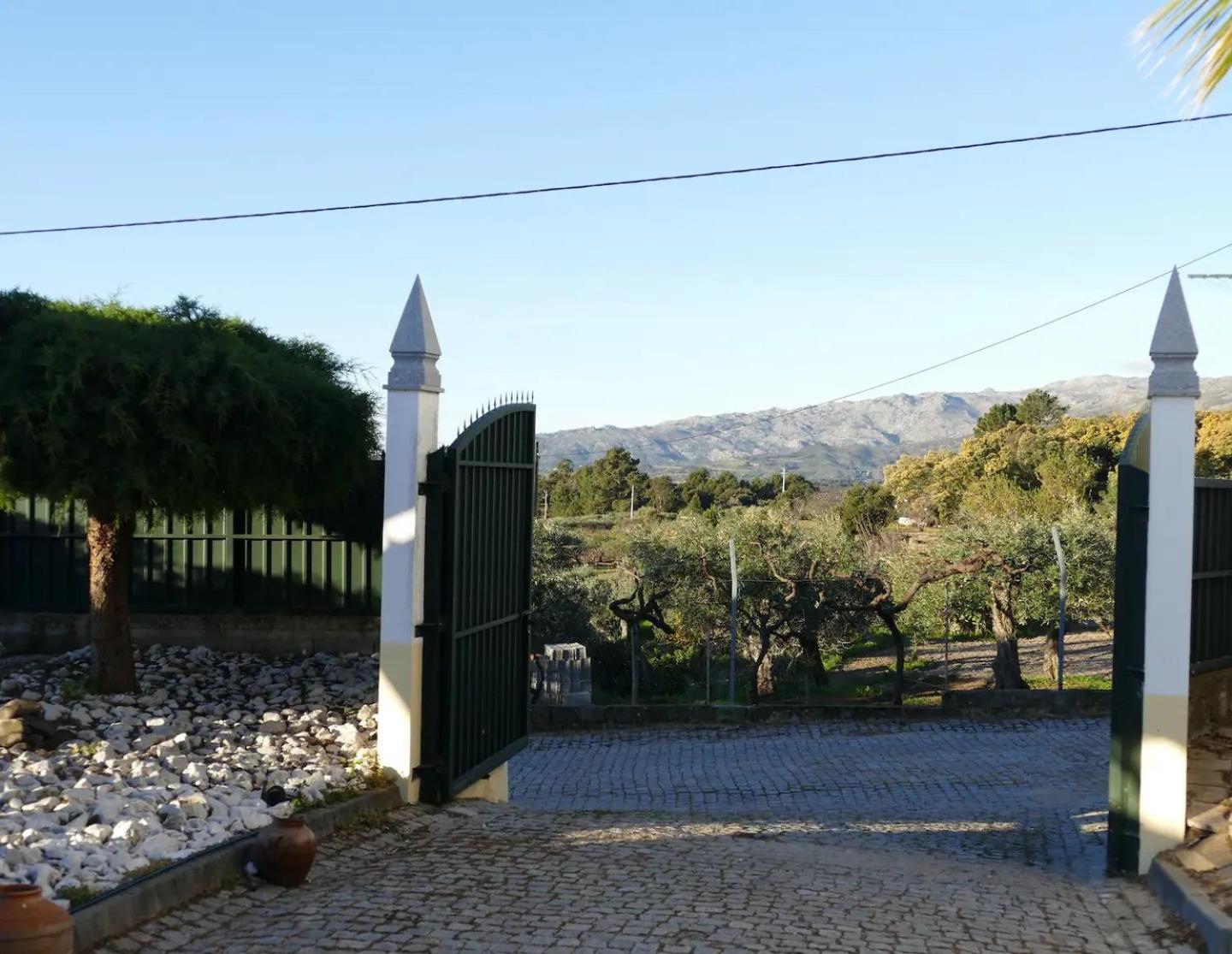 Casa E Piscina Privada Villa Fundão Eksteriør bilde