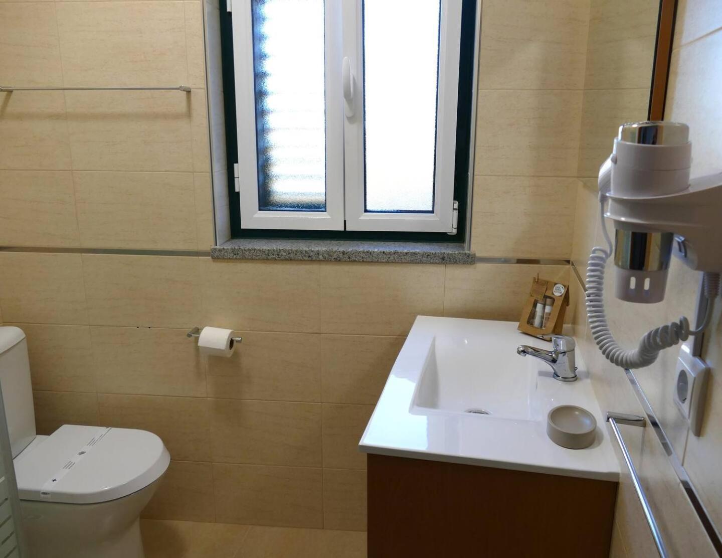 Casa E Piscina Privada Villa Fundão Eksteriør bilde